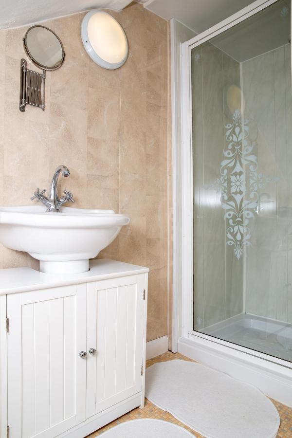 Sandgate 2-Bed Apartment In Ayr Central Location מראה חיצוני תמונה