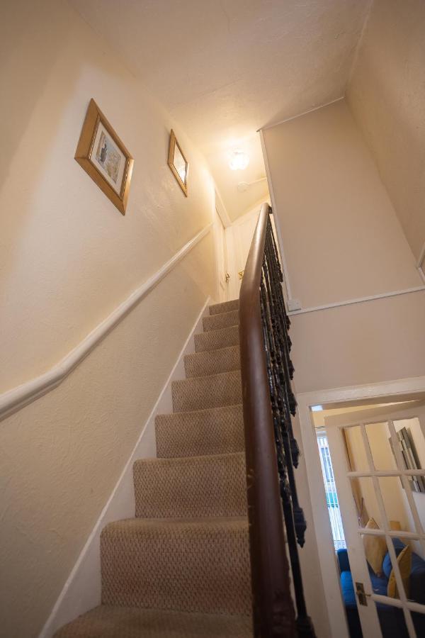 Sandgate 2-Bed Apartment In Ayr Central Location מראה חיצוני תמונה